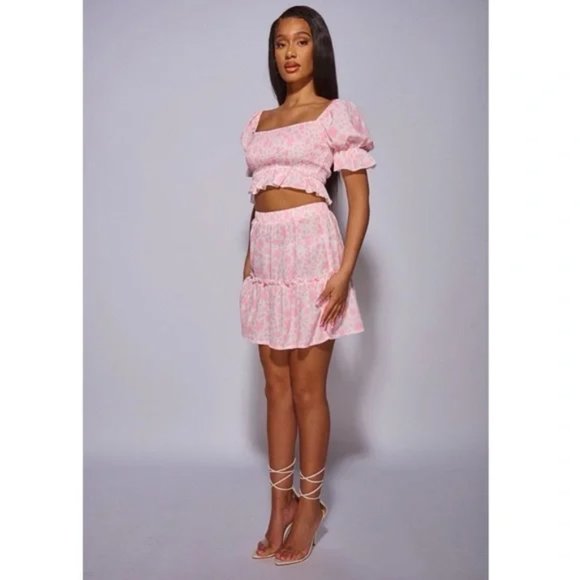 Pink Floral Print Short Sleeve Crop Top and High Waist Mini Skirt Two Piece Set - Picture 6 of 11